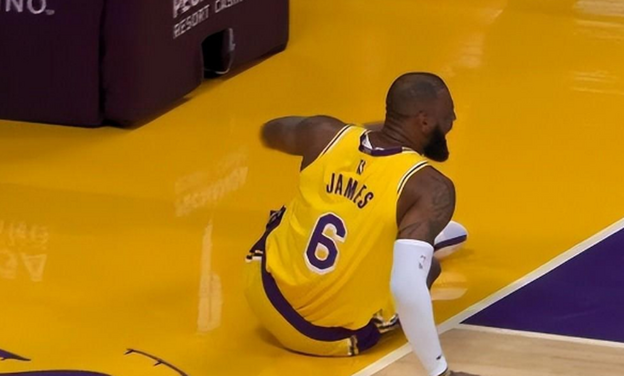 欧宝体育下载-洛杉矶骚乱原因